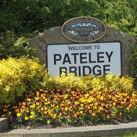 Отель Rustic Cottage, Garden, Near Amenities, Wifi 3*